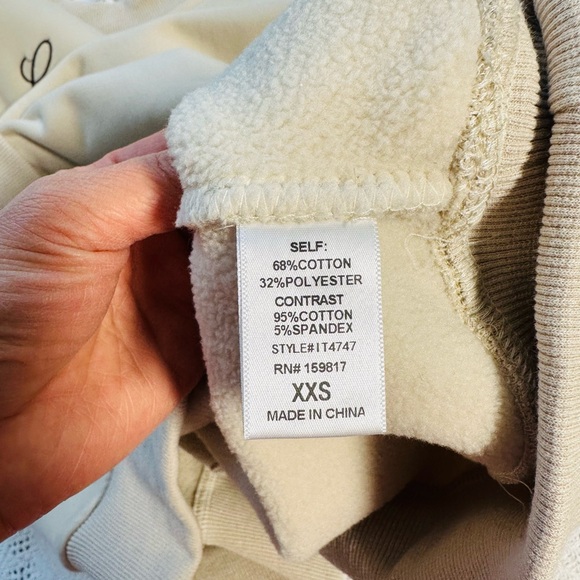 Altar’d State Tan embroidered sweatshirt size XXS - Picture 6 of 6